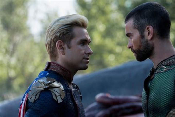 Antony Starr Reacts to Hilariously Violent &lsquo;The Boys&rsquo; Meme Never