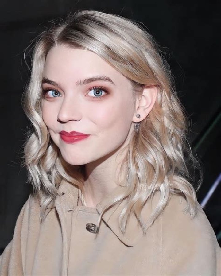 Anya Taylor Joy blue eye manip in 2023 Anya taylor joy, Joy taylor