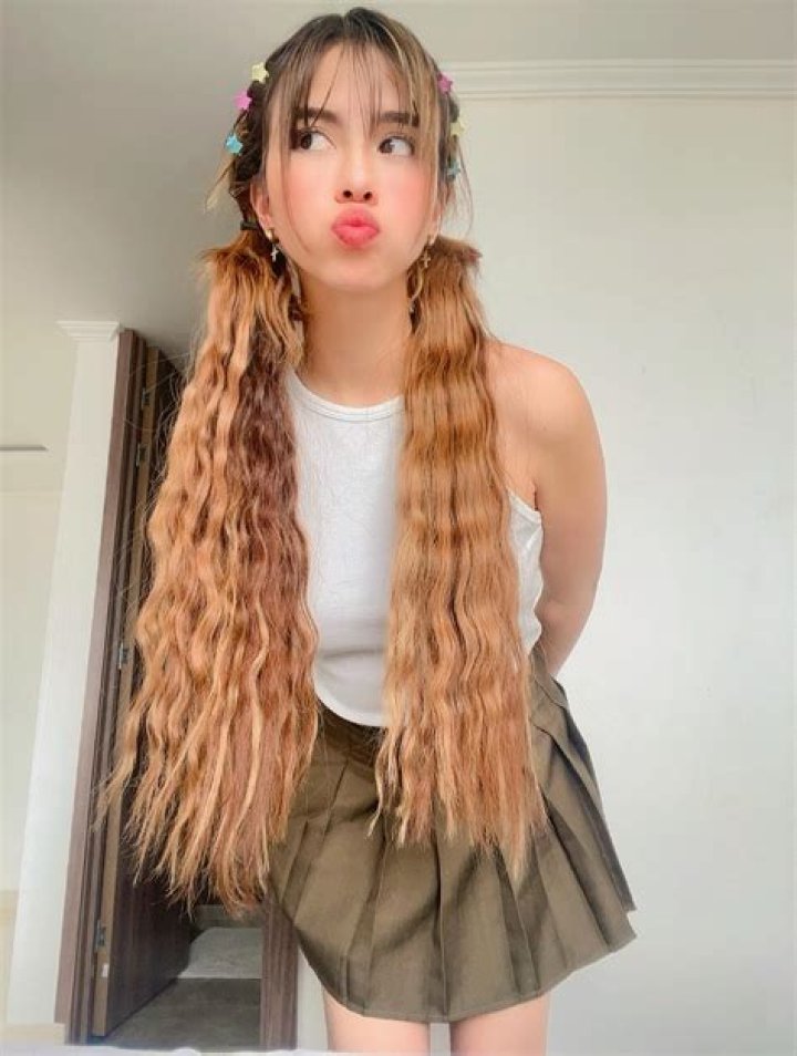 Anyi Valk ♡ Modelo (anyi_valk) on Threads