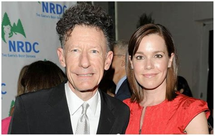 April Kimble twin, birthdate, height, bio, who is Lyle Lovett married