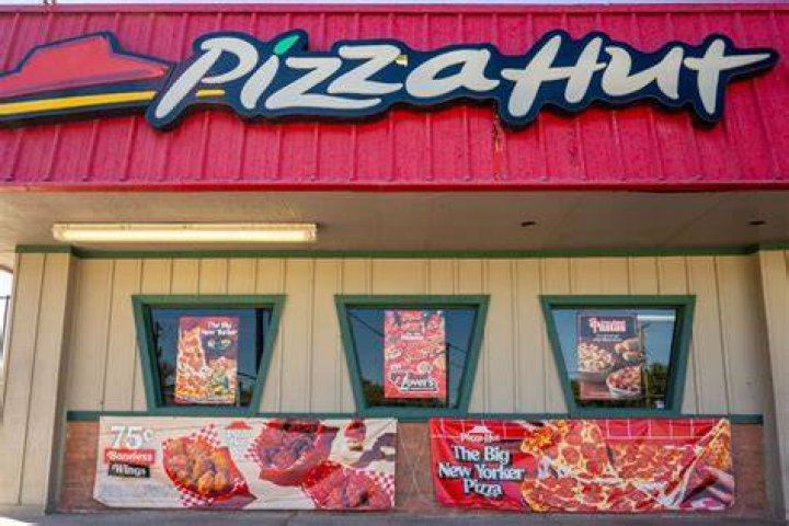 Arabad Pizza Hut makes its first step into the metaverse with the