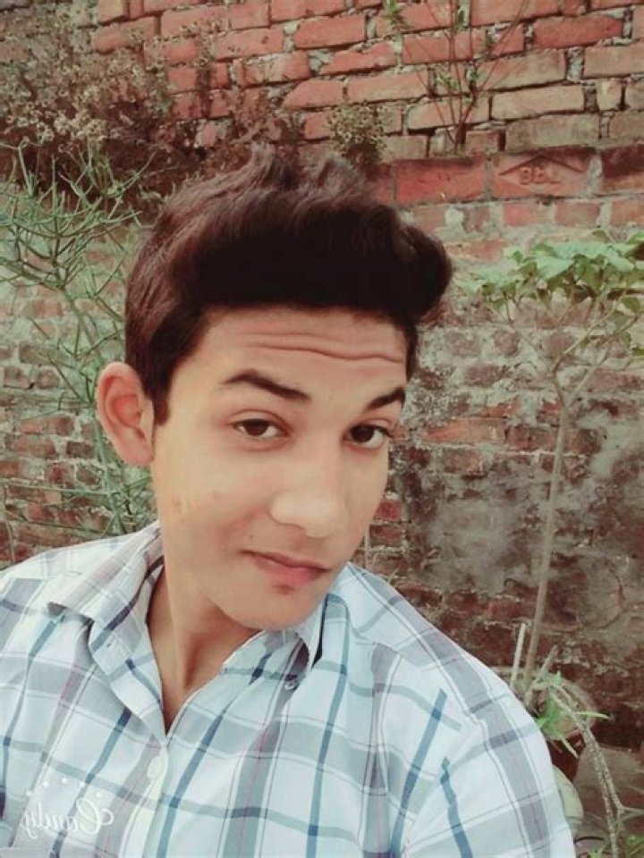 Arbaz Ahmad Ghazipur Desi Comments