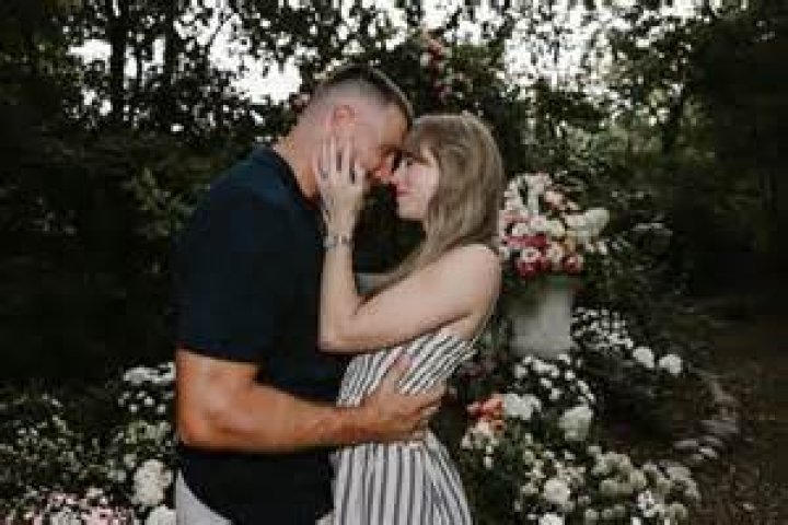 Are Taylor Swift's Parents Separated? CBS New York
