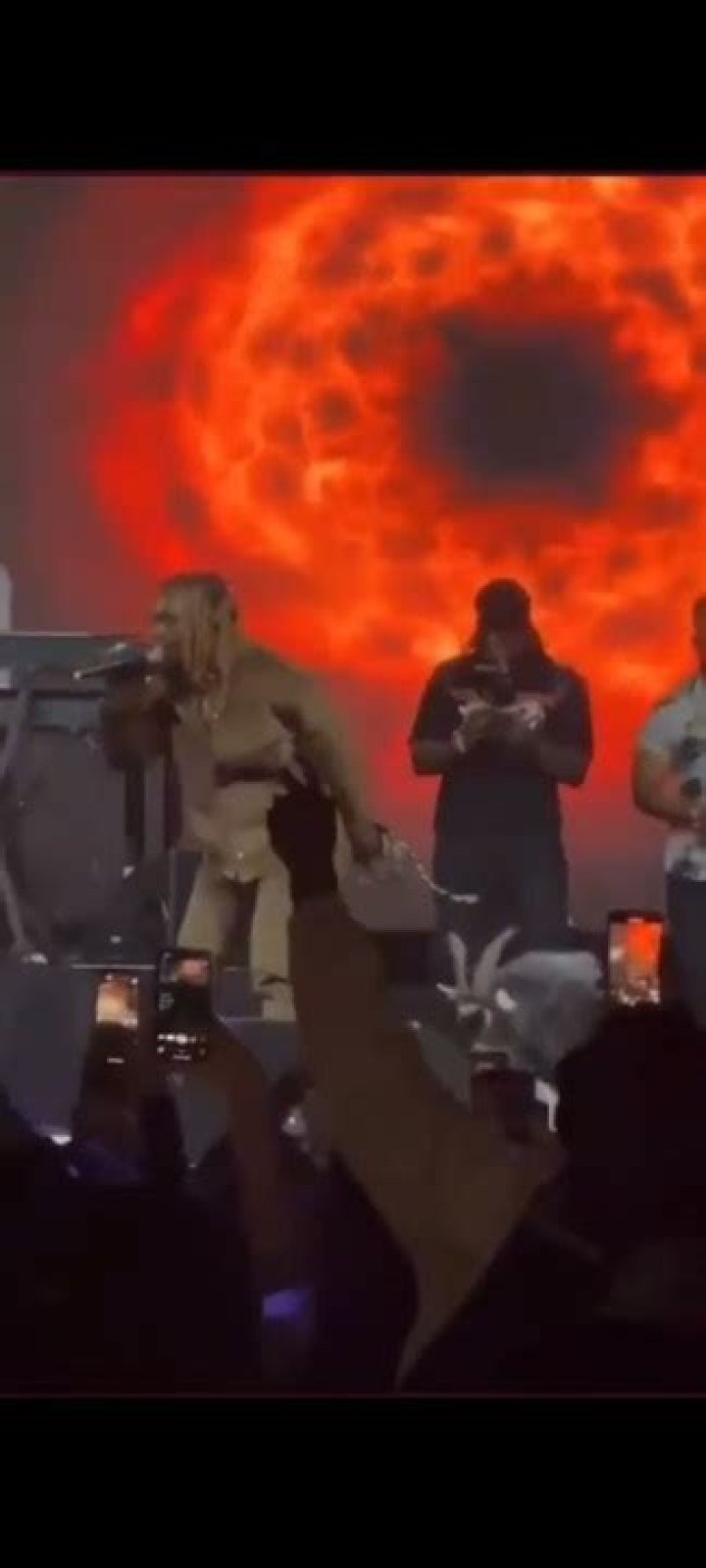 Asake Performs On Stage With A Goat In Atlanta, USA (Video