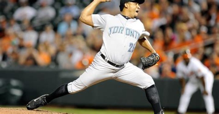 Astros History Octavio Dotel's RecordBreaking Season The Crawfish Boxes