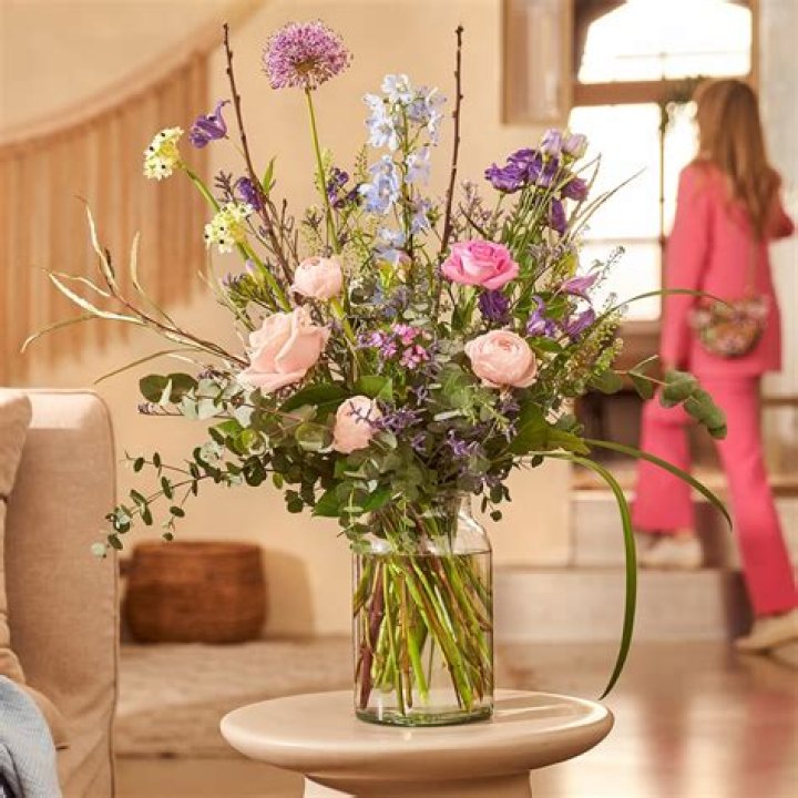 ATHENA Bouquet de FLEURS S&Eacute;CH&Eacute;ES Livraison Toulouse Calypso Fleurs