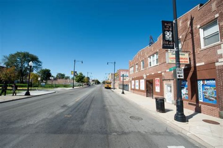 Auburn Gresham's Jamaican Jerk Villa Moves Into Larger Location On 79th