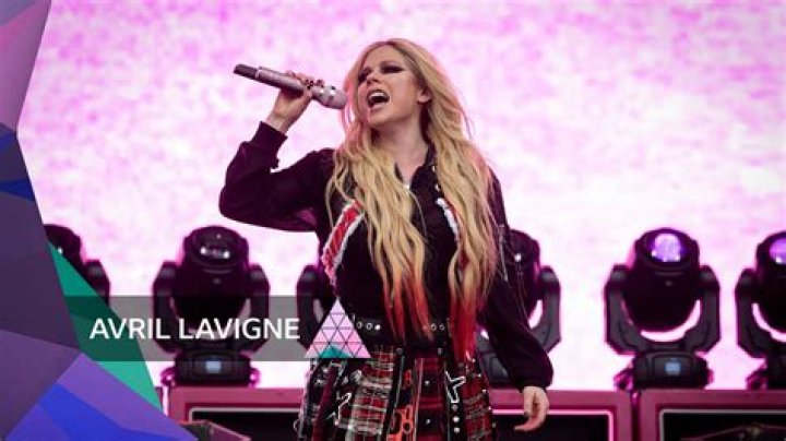Avril Lavigne & Tyga Spark Dating Rumors After Being Seen Sharing