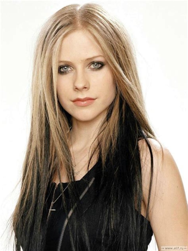 Avril Lovely Lavigne Avril Lavigne Photo (23496555) Fanpop