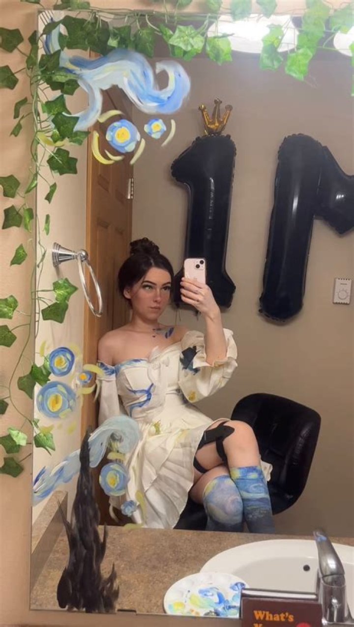 Awkspew_roo2 / lilith zulaykha / omw2fyd leaked nude photo from