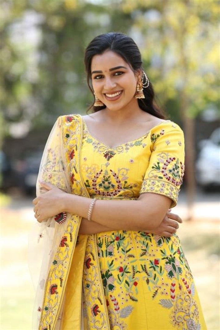 Ayesha Khan Photos Kollywood Zone