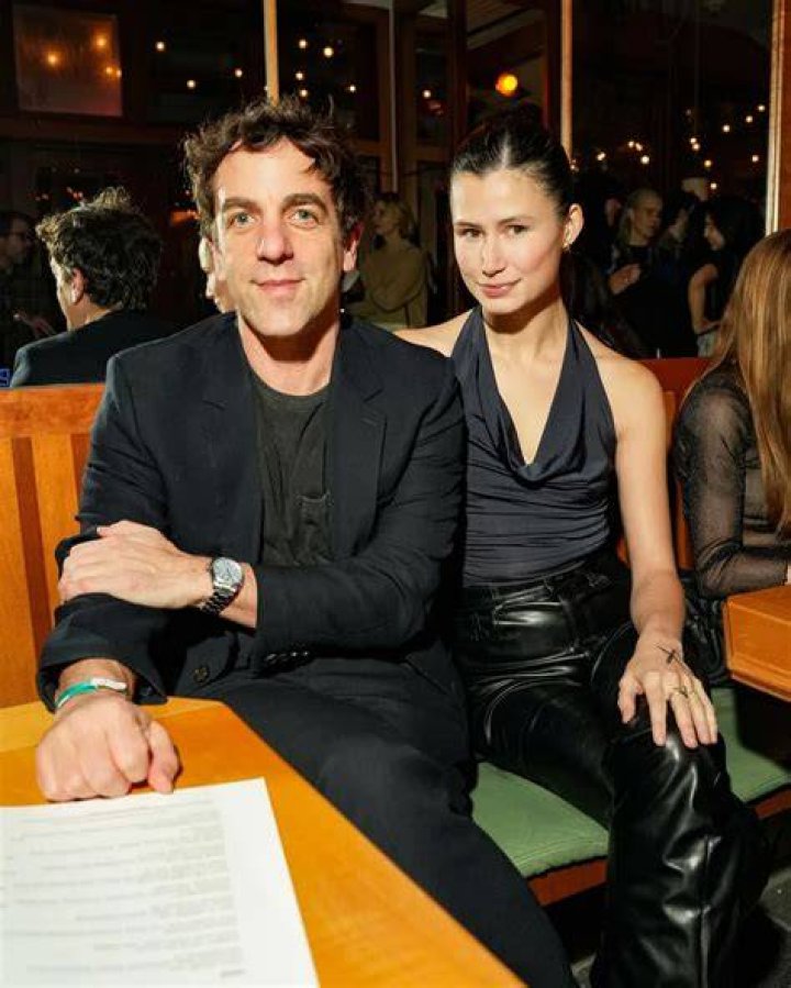 B. J. Novak 2024 dating, net worth, tattoos, smoking & body facts Taddlr