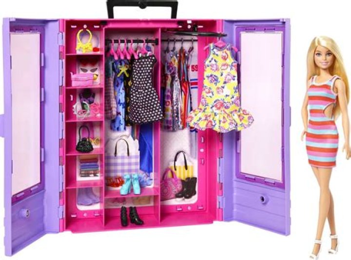 Barbie "Low Commitment Girlfriend" Meaning Explained