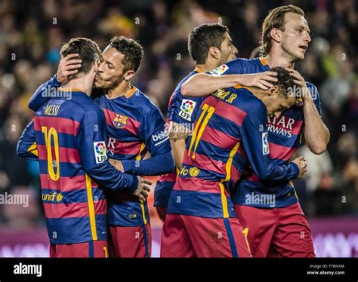 Barcelona, Catalonia, Spain. 28th Nov, 2015. Luis Suarez's children