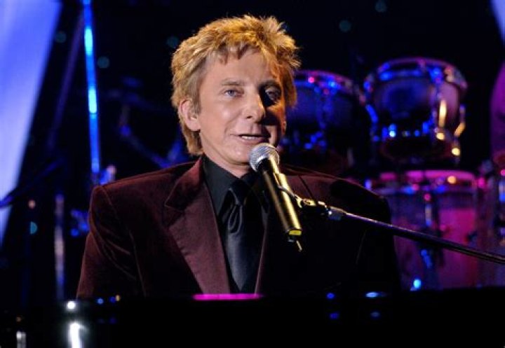 Barry Manilow Biography, Career, Physical Appearance, Family, Net Worth