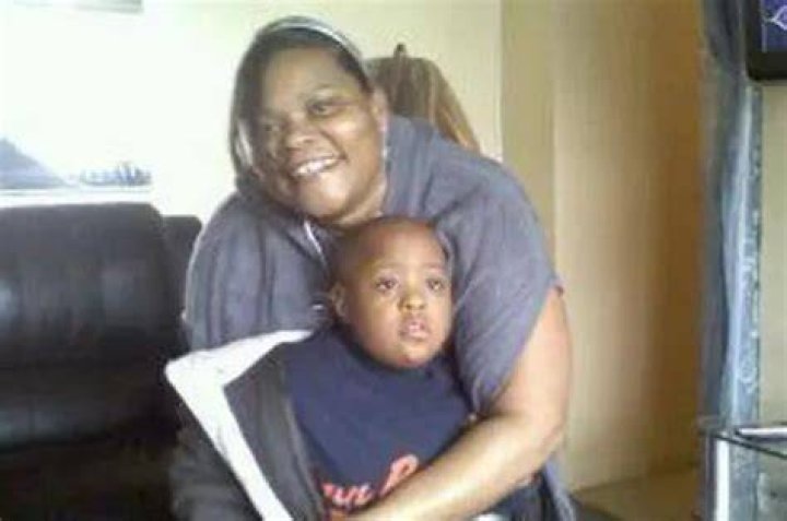 Bashid McLean's "Mom Head No Blur"