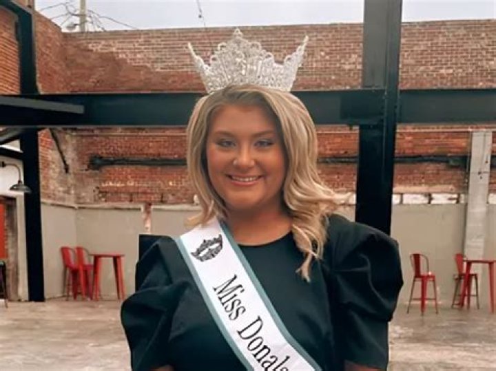 Beauty queen accused of killing 18monthold boy Internewscast Journal