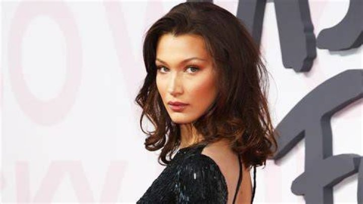 Bella Hadid shuts down plastic surgery, lip injection rumors 'Do a