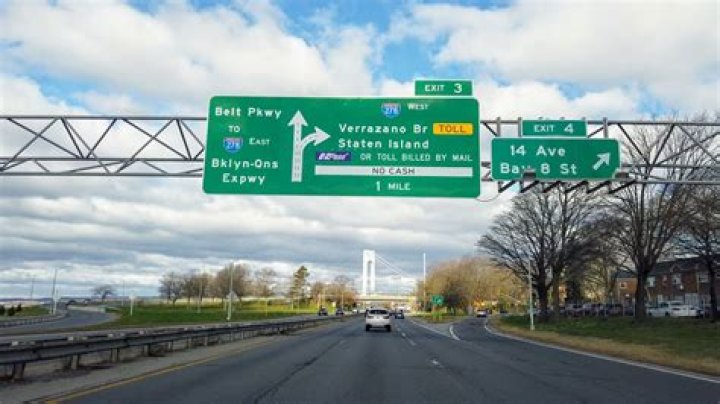 Belt Parkway west full length Queens to Brooklyn NYC YouTube
