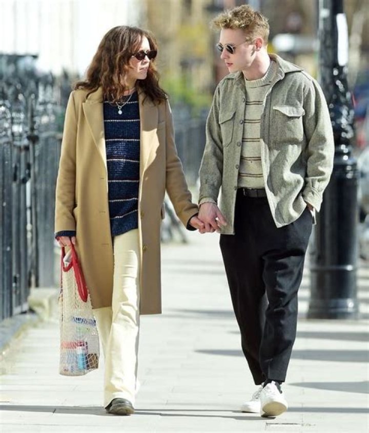 Ben Hardy holds hands with girlfriend Olivia Cooke in Primrose Hill