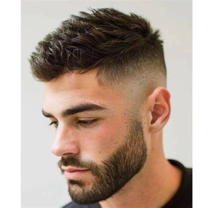 Best Haircuts for Men with a Triangular Face Triangle Face Hairstyles