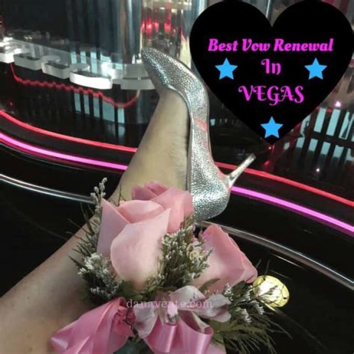 Best Vow Renewal In Vegas From Ceremony To Elvis Vows, Vow renewal