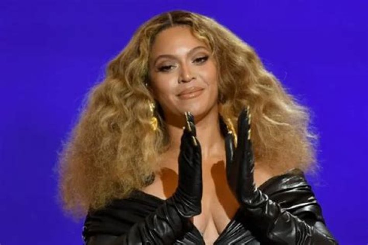 Beyonc&eacute; cancels, reschedules some Renaissance Tour dates