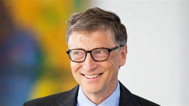 Bill Gates' Daughter Models Cheap Dress As Parents' 10 Million