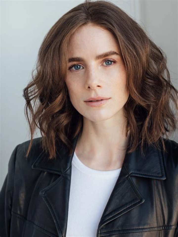 Bio &mdash; Claire McConnell