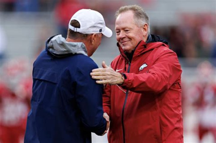 Bobby Petrino's Wife Nude Photos Could be Last Straw for Becky Petrino [PICTURES] IBTimes