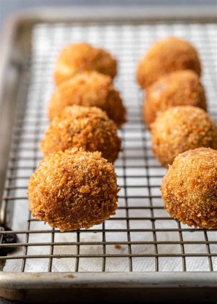 Boudin Balls Recipe (Fried, CajunStyle, with Remoulade Sauce) The Kitchn