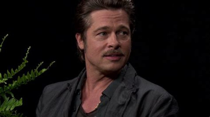 Brad Pitt Between Two Ferns com Zach Galifianakis (LEGENDADO PTBR