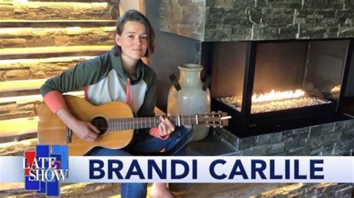 Brandi Carlile Pays Tribute to Joni Mitchell With 'A Case of You' Cover