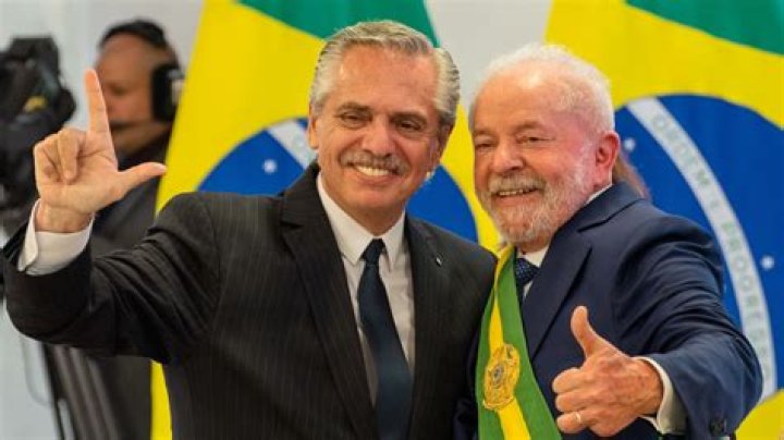 Brazil and Argentina to discuss common currency