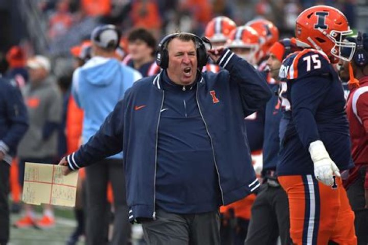 Bret Bielema's Press Conference Rant and Illinois Football's Offensive