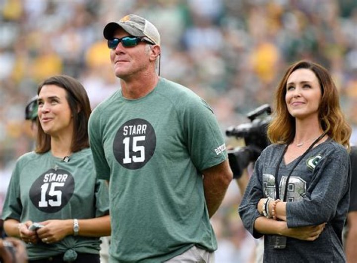 Brett Favre Claims Friends And Family Encouraged NFL Comeback After