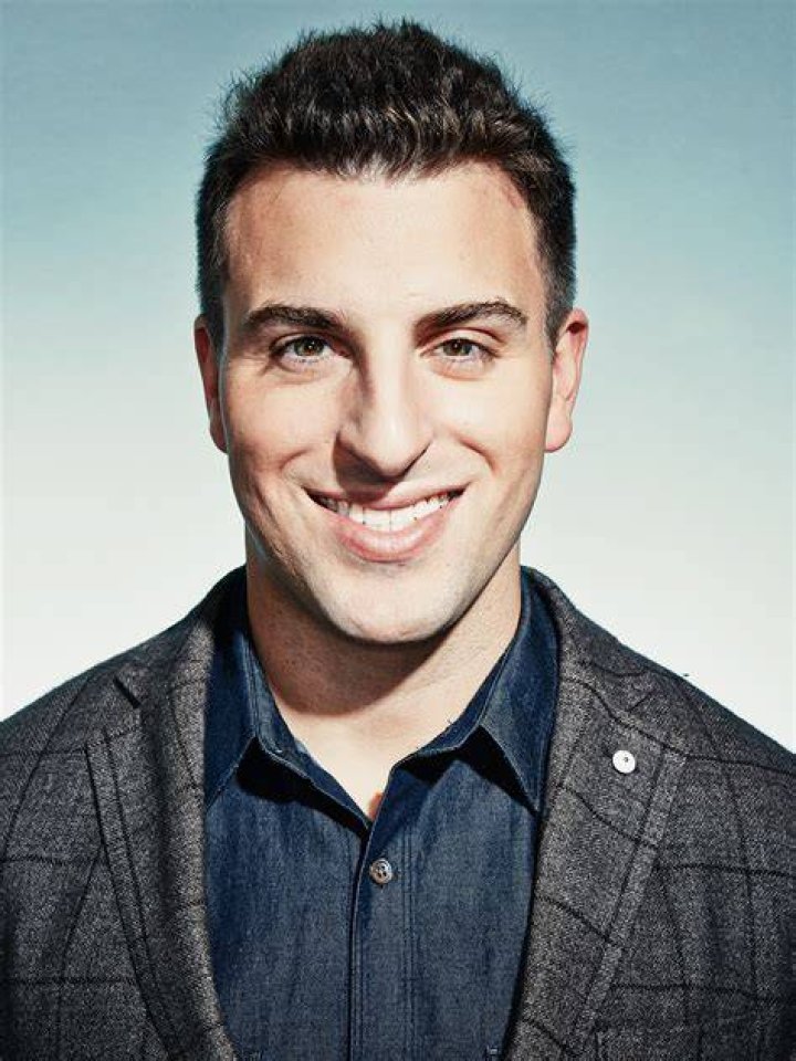 Brian Chesky Profile, Photos, News, Bio CelebNest