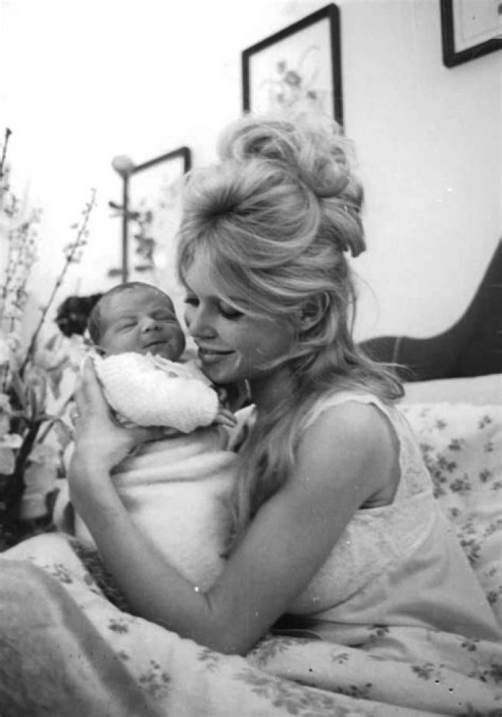 Brigitte with her newborn son Nicolas, 1960. Brigitte bardot