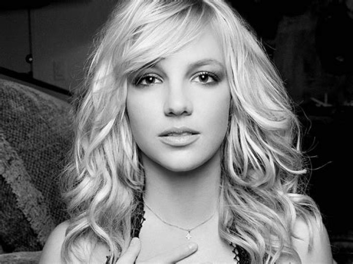 Britney Spears wallpaper 1920x1440 41688