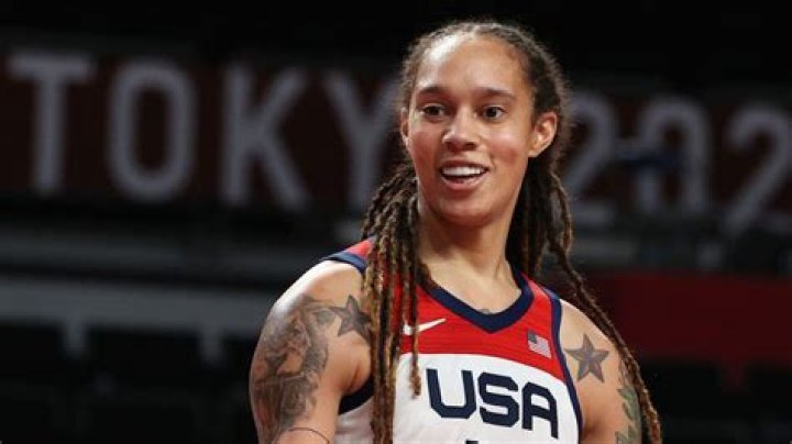 Brittney Griner Age, Birthday, Bio, Facts & More Famous Birthdays