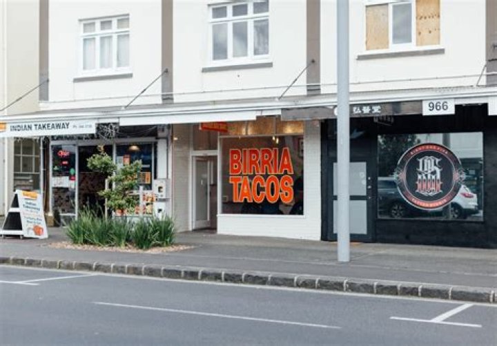 Broke Boy Taco Brings Its Viral Birria Tacos To Mount Albert