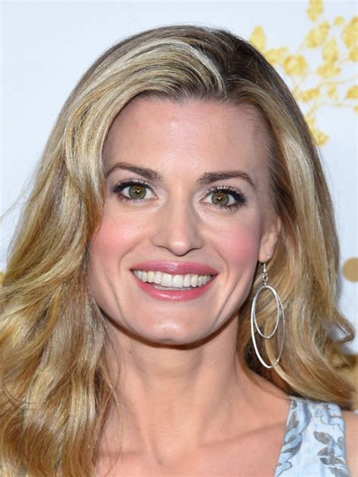 Brooke D'Orsay Married Life, Net Worth, Body Measurements, and More