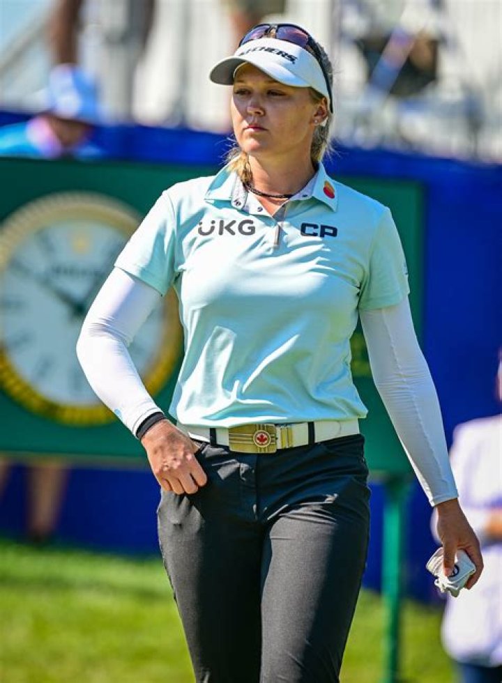 Brooke Henderson's Boyfriend Neil Doef Is A Ice Hockey Player