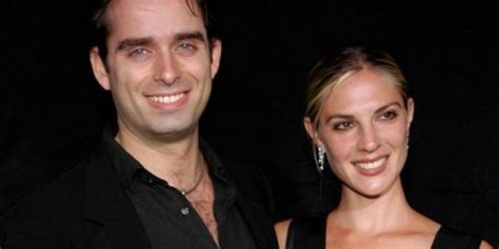 Bruno Campos and wife Carina at the 2000 Alma Awards, in Pasadena, 04