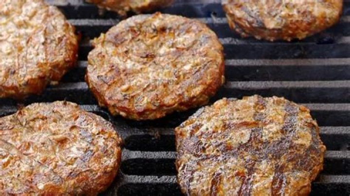 Caliburger launches global growth initiatives, implementing kiosks
