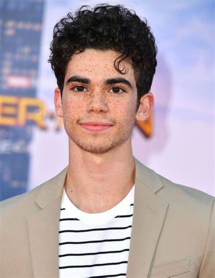 Cameron Boyce Pel&iacute;culas, biograf&iacute;a y listas en MUBI