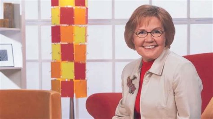 Carol Duvall, Crafty TV Host, Has Died at Age 97 Next TV