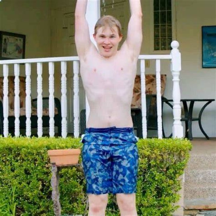 Casey Simpson Shirtless & Barefoot