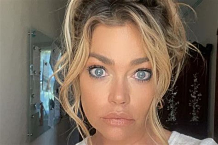 CelebnReality247 Best Celebrity Reality TV Gossip News Source