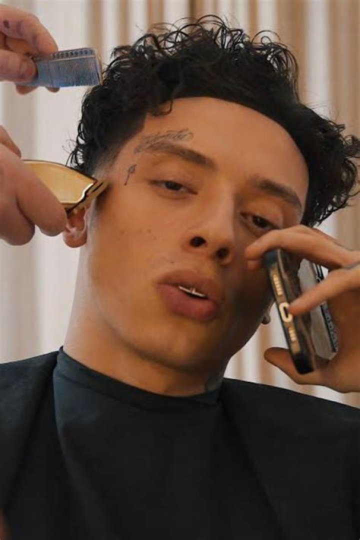 Central Cee 😶&zwj;🌫️ Hair cuts, Haircuts for men, Undercut long hair